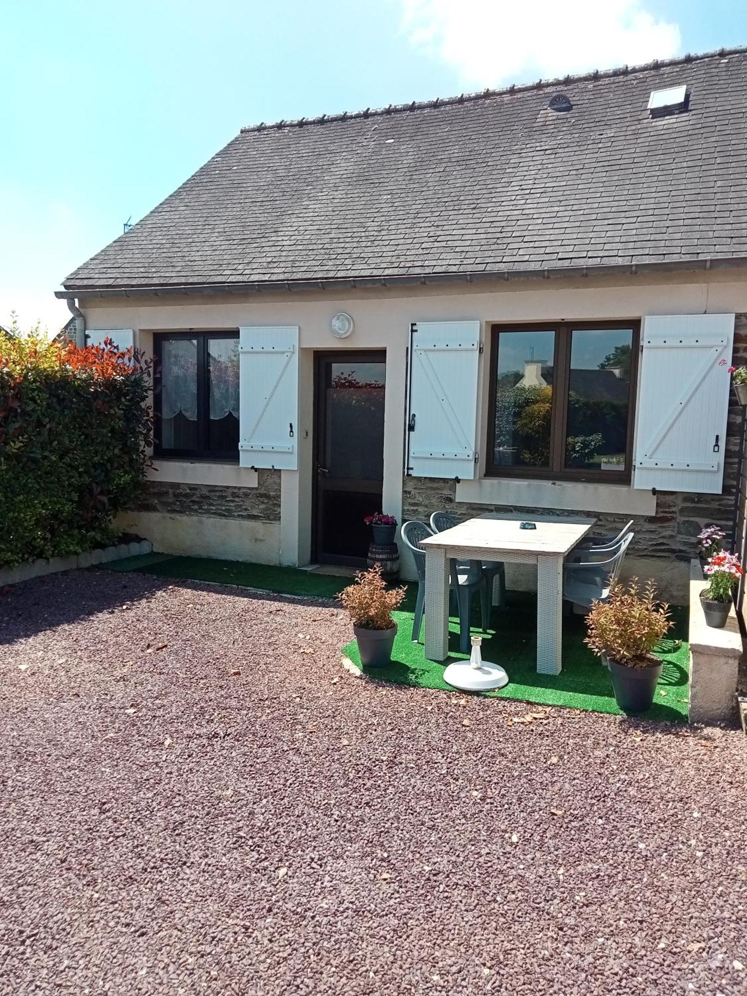 Gite Du Kreizker Cléden-Poher Exterior foto